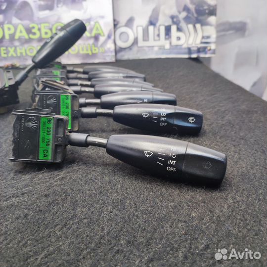 Подрулевой переключатель Chevrolet Lanos