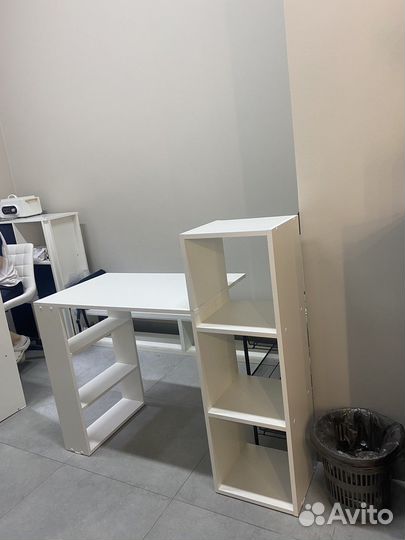 Место для мастера ногтевого сервиса в студию