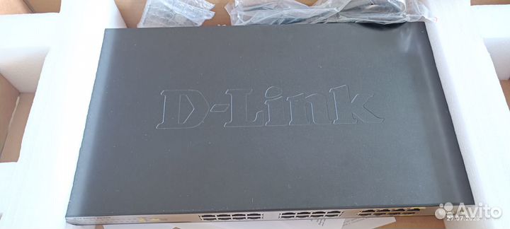 Коммутатор D-Link DGS-1224T