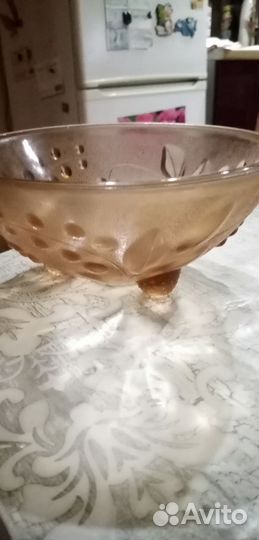 Фруктовница и салатники цветное стекло