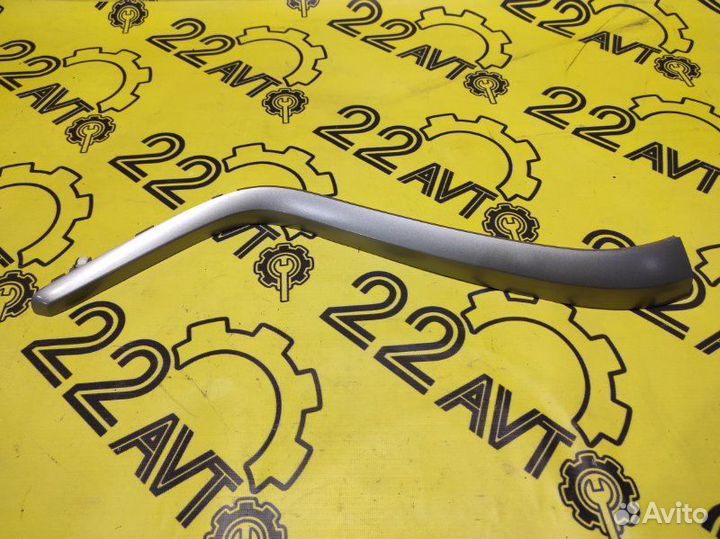 Накладка на торпедо декоративная левая Suzuki