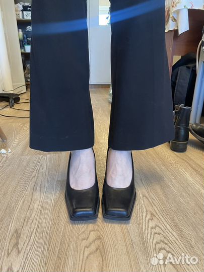 Туфли винтажные кожаные с тупым носом