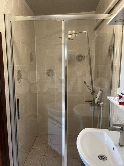 2-к. квартира, 81 м², 1/1 эт.