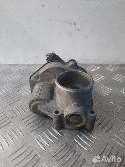 Заслонка дроссельная Ford Focus 1.6 shda 2007