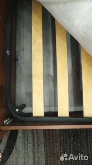 Кровать двухспальная 160 200 с матрасом