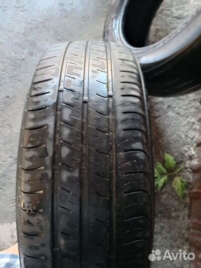 Kumho AutoPower 777A 95/65 R16 и 2.25/600 R16