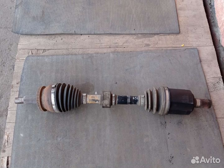 Привод левый hyundai grand santa fe 2017 год 2