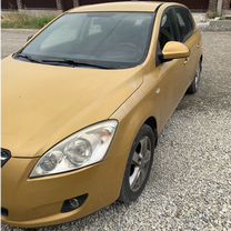 Kia Ceed 1.6 AT, 2007, 50 000 км, с пробегом, цена 639 000 руб.