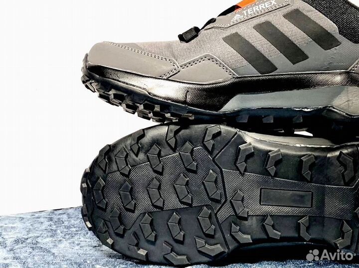 Кроссовки Adidas terrex