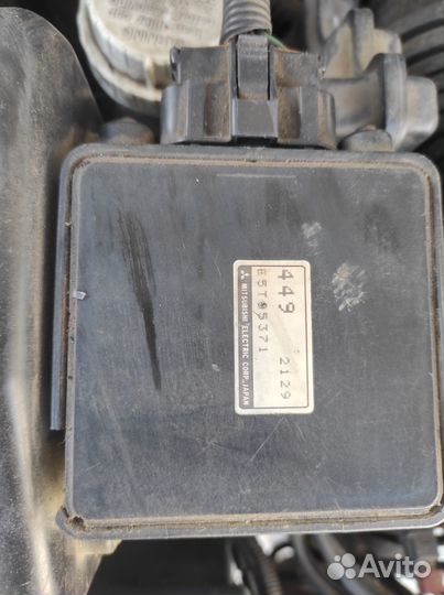 Расходомер дмрв subishi 4G93 E5T05371 7 контактов