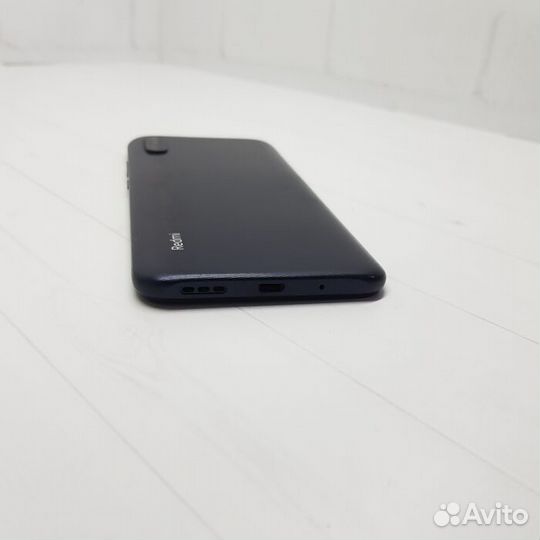 Xiaomi Redmi 9A 2/32 Гб Смартфон (Рассрочка / В4)