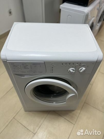 Стиральная машина indesit 5 кг. Гарантия