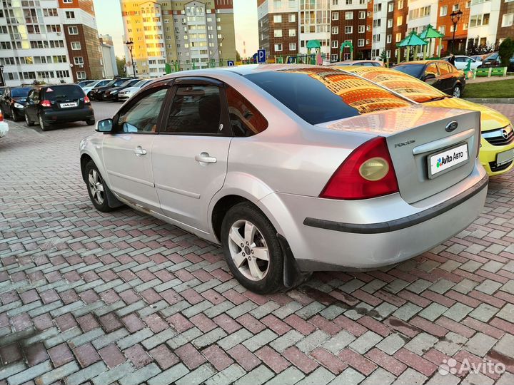 Ford Focus 1.8 МТ, 2006, 291 500 км