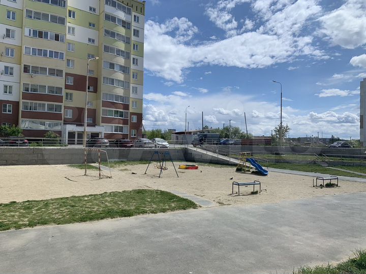 1-к. квартира, 38 м², 1/10 эт.