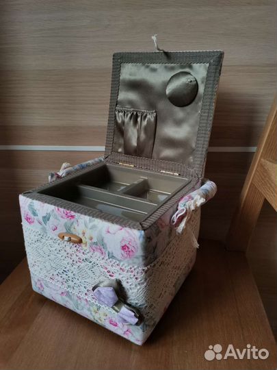 Сундук для рукоделия
