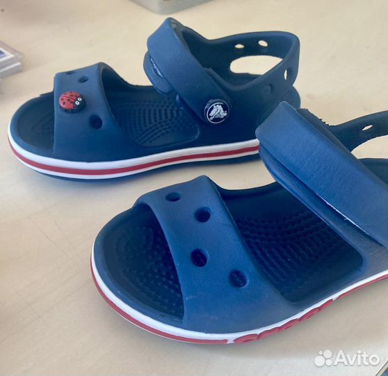 Сандали crocs c7