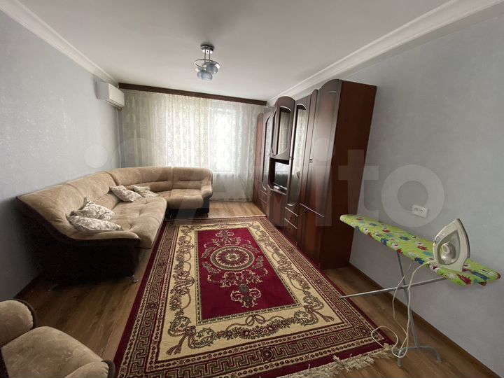 2-к. квартира, 52 м², 2/5 эт.