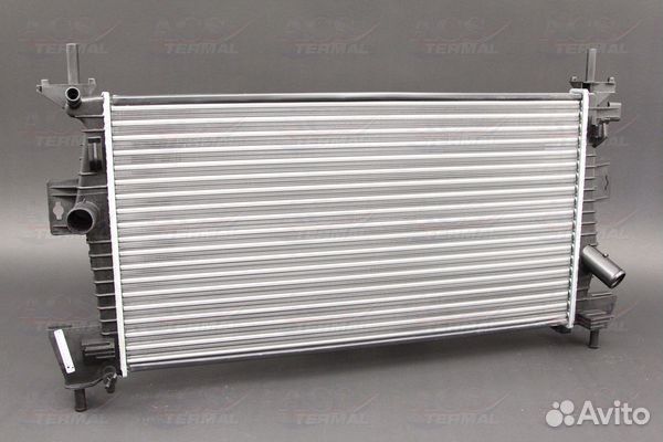 Радиатор охлаждения Ford Focus III 1.6-2.0 M/A AC+