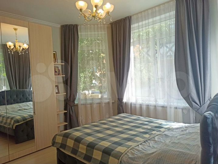 2-к. квартира, 50 м², 1/3 эт.