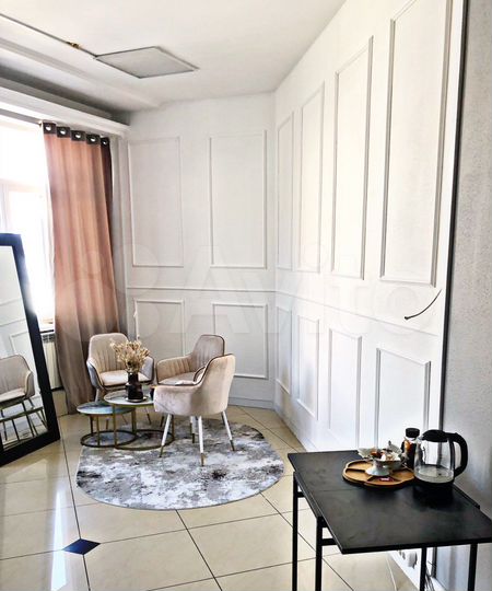 Торговая площадь, 55 м²