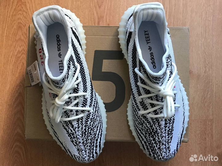 Adidas Yeezy Boost 350 V2 Zebra (Премиум)