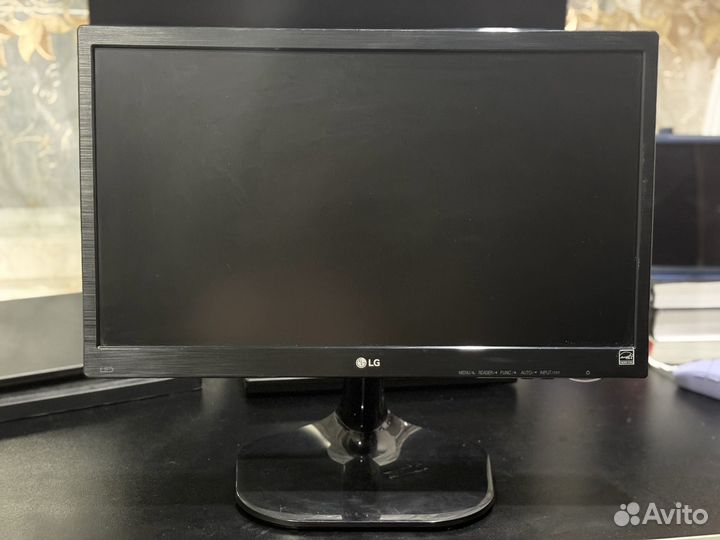 Монитор LG 20 дюймов
