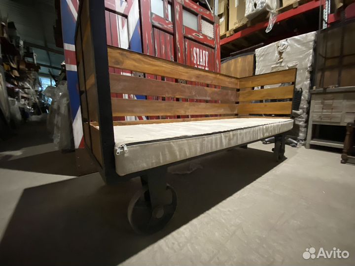 Скамья лофт