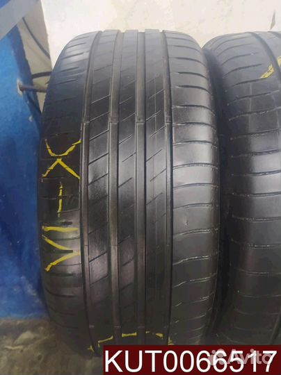 Goodyear EfficientGrip 215/45 R16 107U