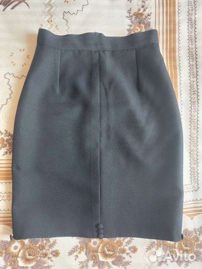 Юбка - карандаш черная