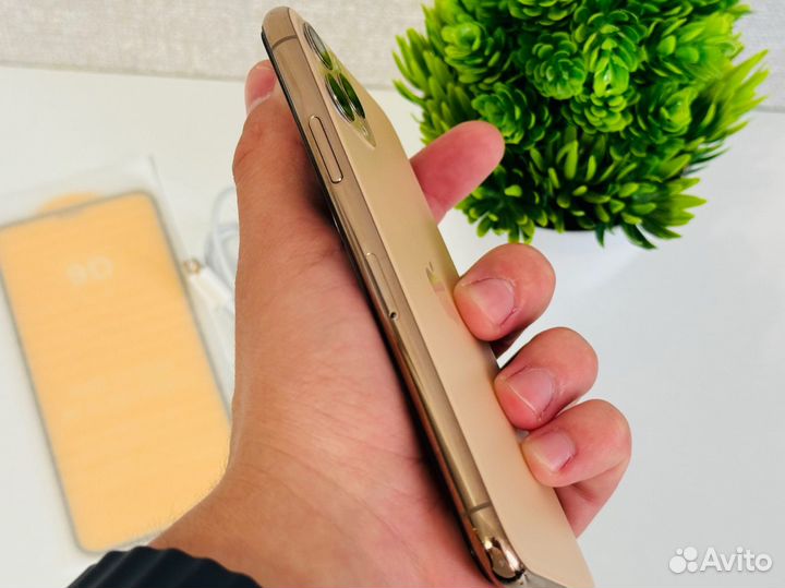iPhone 11 Pro, 64 ГБ