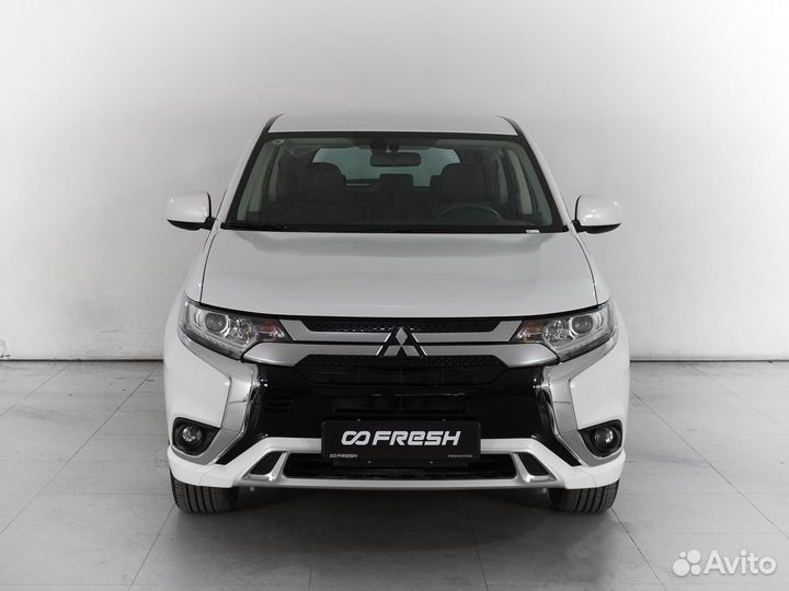 Mitsubishi Outlander 2.0 CVT, 2022, 44 км