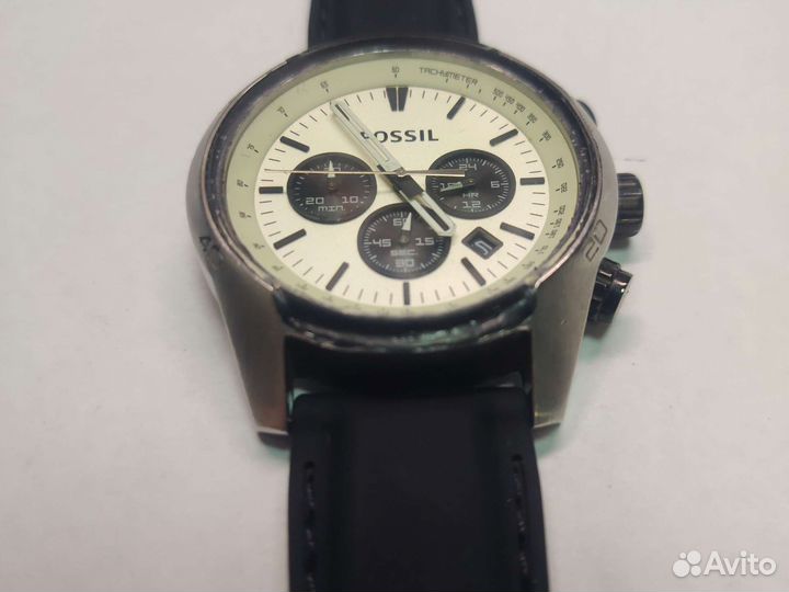 Часы Fossil б/у