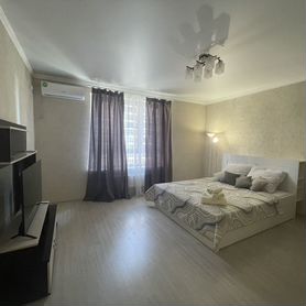 2-к. квартира, 70 м², 7/24 эт.