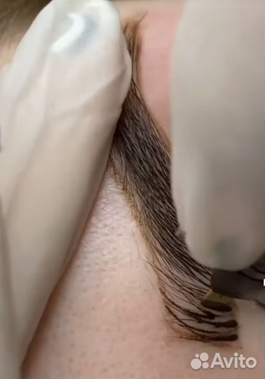 Микроблейдинг бровей