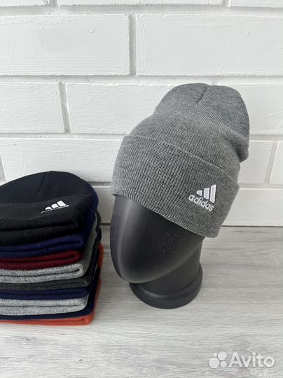 Новые шапки Adidas