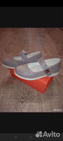 Туфли для девочки 28 размер(18,5 см)