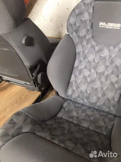 Сиденья Рекаро