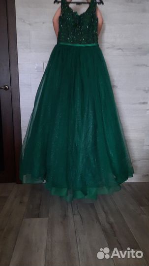 Пышное выпускное платье