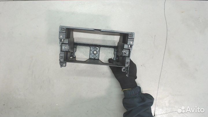 Кронштейн магнитолы Ford Galaxy, 2015