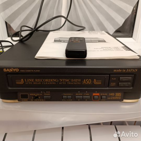 Видеомагнитофон sanyo