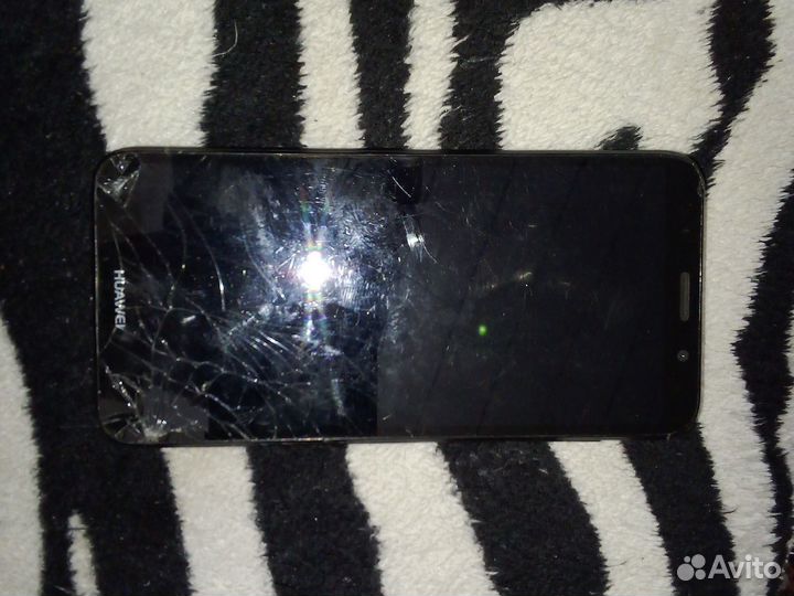 Мобильные телефоны на запчасти