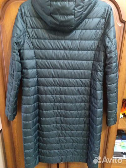 Плащ осень-весна, темно зеленый, в отл сост.,48р