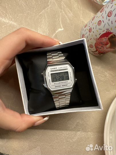 Много часов Casio Новые часы