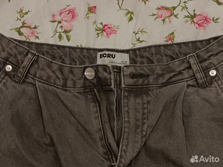 Джинсы бэгги