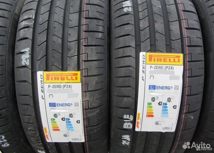 Pirelli P Zero PZ4 315/35 R22 и 275/40 R22 111Y