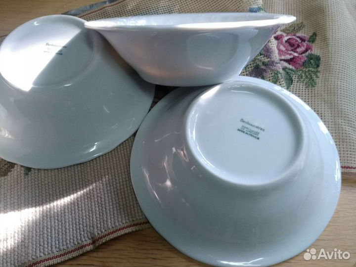 Набор столовой посуды новый