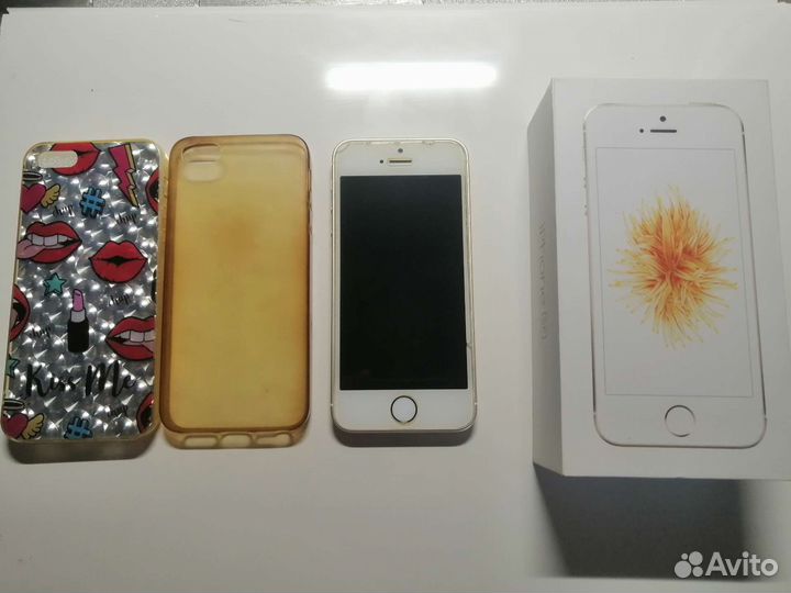 Телефон iPhone se