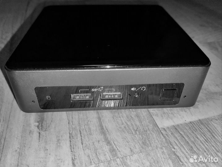 Intelnuc 8 i5 bek2