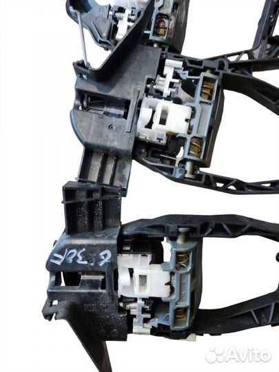 Кронштейн ручки BMW G Серии