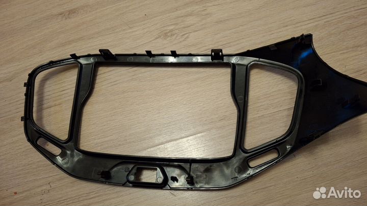 LADA Vesta рамка